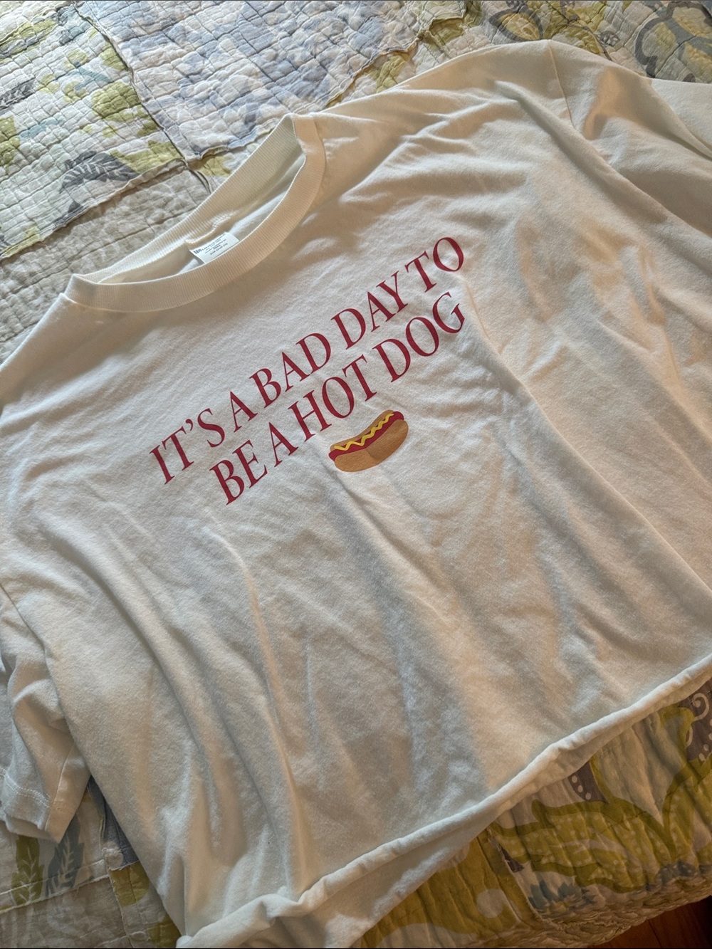 It’s a bad day to be a hotdog cropped tee